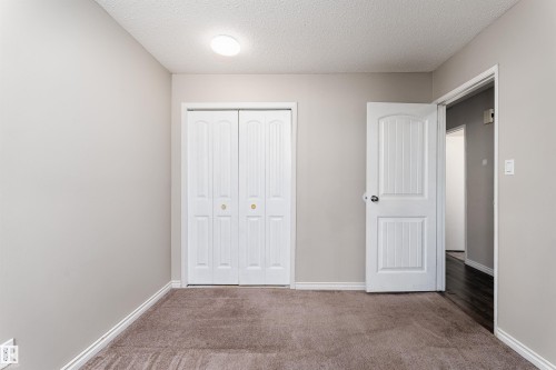 1130 Knottwood Road, Edmonton, AB - Indoor