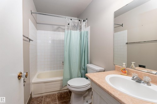 1130 Knottwood Road, Edmonton, AB - Indoor Photo Showing Bathroom