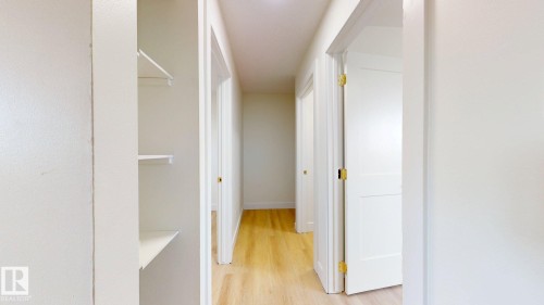 1396 Lakewood Road, Edmonton, AB - Indoor Photo Showing Other Room