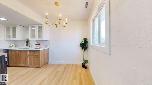 1396 Lakewood Road, Edmonton, AB - Indoor Photo Showing Other Room