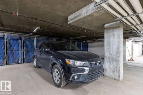 202 10524 77 Avenue, Edmonton, AB - Indoor Photo Showing Garage
