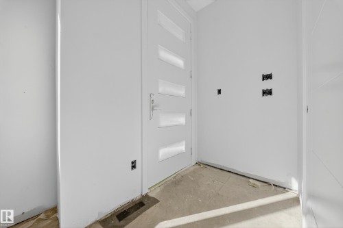 5213 104A Street, Edmonton, AB - Indoor Photo Showing Other Room