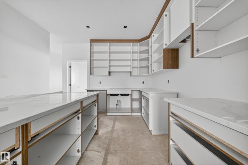 5213 104A Street, Edmonton, AB - Indoor Photo Showing Kitchen