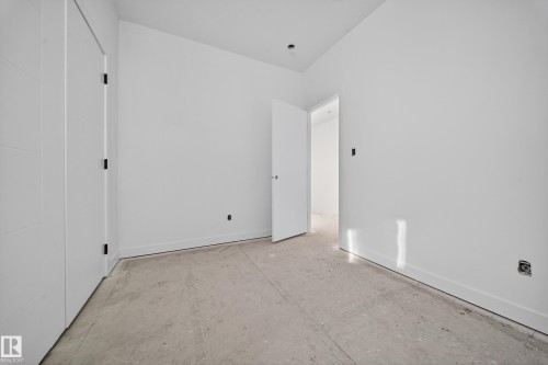 5213 104A Street, Edmonton, AB - Indoor Photo Showing Other Room