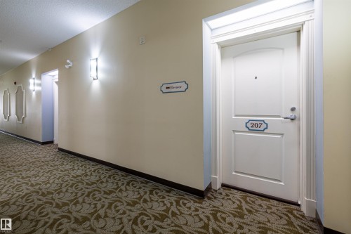 207 9820 165 Street, Edmonton, AB - Indoor