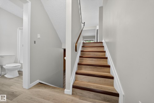 10313 150 Street, Edmonton, AB - Indoor