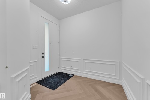 153 Graybriar Drive, Stony Plain, AB - Indoor Photo Showing Other Room