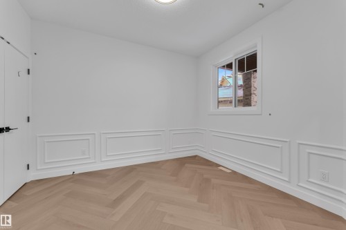 153 Graybriar Drive, Stony Plain, AB - Indoor Photo Showing Other Room