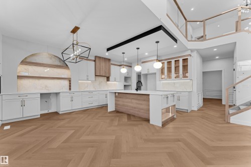 153 Graybriar Drive, Stony Plain, AB - Indoor Photo Showing Kitchen With Upgraded Kitchen