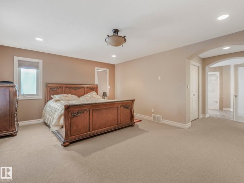 16019 134 Street, Edmonton, AB - Indoor Photo Showing Bedroom