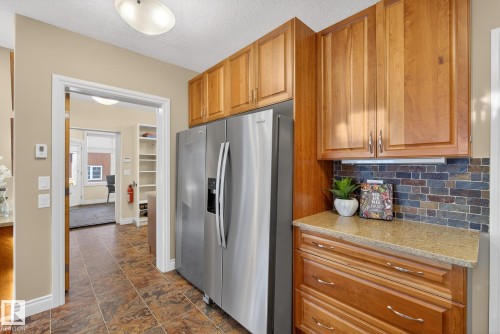 9302 93 Street, Edmonton, AB - Indoor Photo Showing Kitchen