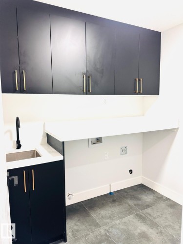 8912 Mayday Way, Edmonton, AB - Indoor