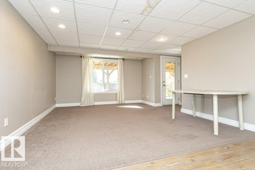 1920 33B Street, Edmonton, AB - Indoor Photo Showing Other Room
