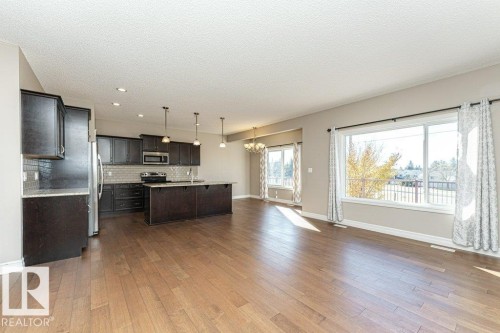 1920 33B Street, Edmonton, AB - Indoor Photo Showing Kitchen