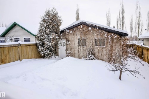 5836 204 Street, Edmonton, AB - Outdoor