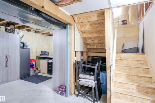 5836 204 Street, Edmonton, AB - Indoor Photo Showing Other Room