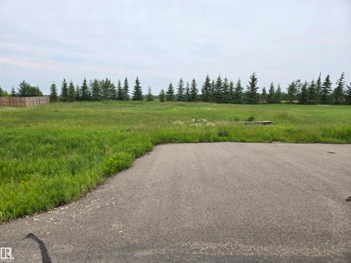 20 Falcon Drive, New Sarepta, AB 