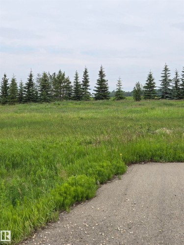 20 Falcon Drive, New Sarepta, AB 