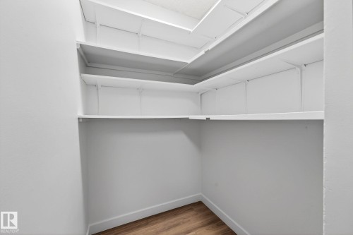 135 Surrey Gardens, Edmonton, AB - Indoor With Storage