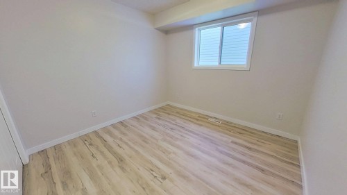 9331 103 Avenue, Edmonton, AB - Indoor Photo Showing Other Room