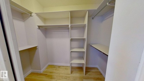 9331 103 Avenue, Edmonton, AB - Indoor With Storage