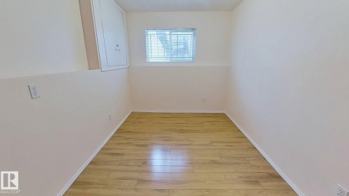 9331 103 Avenue, Edmonton, AB - Indoor Photo Showing Other Room