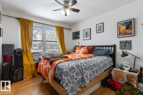 9232 86 Street, Edmonton, AB - Indoor Photo Showing Bedroom
