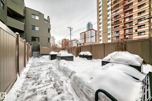 314 10148 118 Street, Edmonton, AB - Outdoor