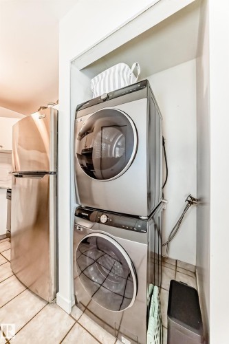 314 10148 118 Street, Edmonton, AB - Indoor Photo Showing Laundry Room