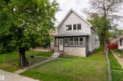 11908 77 Street  Edmonton, AB T5B 2G4