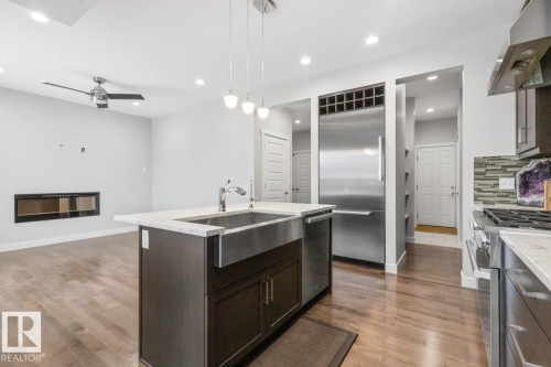 1723 168 Street, Edmonton, AB - Indoor Photo Showing Kitchen With Stainless Steel Kitchen With Upgraded Kitchen