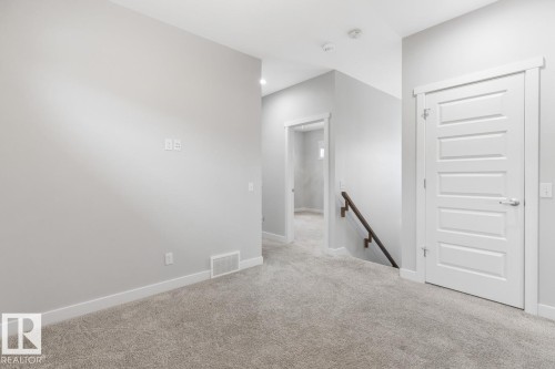 1723 168 Street, Edmonton, AB - Indoor Photo Showing Other Room