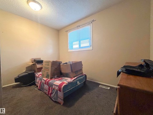 5955 40 Avenue, Edmonton, AB - Indoor Photo Showing Other Room