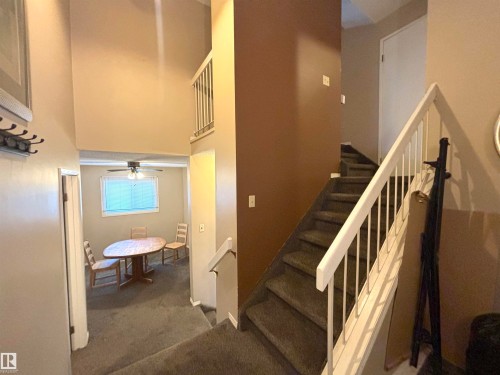 5955 40 Avenue, Edmonton, AB - Indoor Photo Showing Other Room