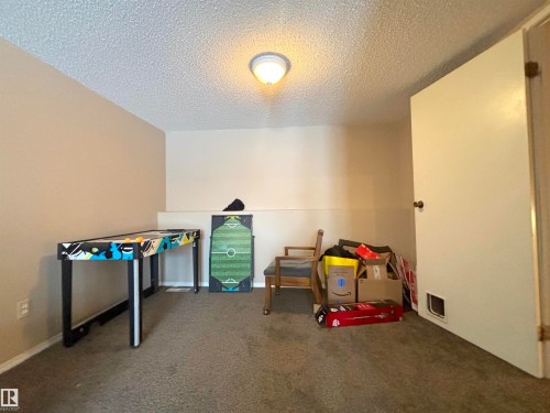 5955 40 Avenue, Edmonton, AB - Indoor Photo Showing Other Room