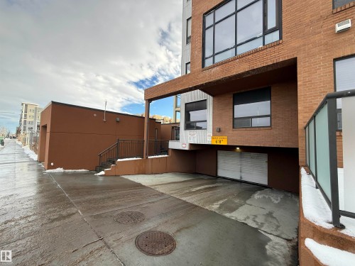 611 11425 105 Avenue, Edmonton, AB - Outdoor With Exterior