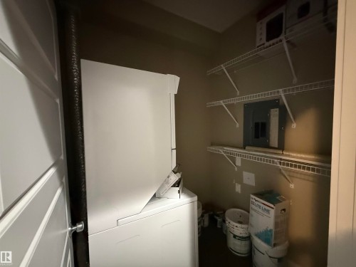 611 11425 105 Avenue, Edmonton, AB - Indoor Photo Showing Laundry Room