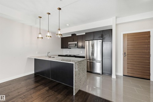 413 625 Leger Way, Edmonton, AB - Indoor Photo Showing Kitchen With Upgraded Kitchen