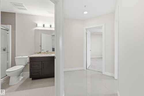 413 625 Leger Way, Edmonton, AB - Indoor Photo Showing Bathroom