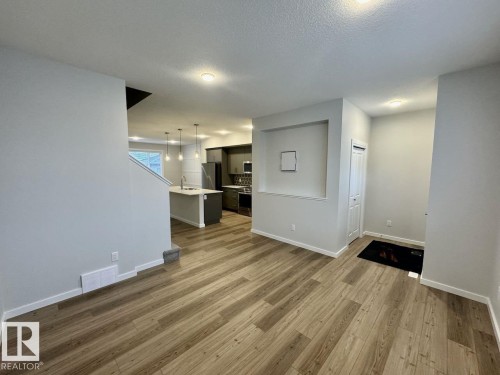 126 Stiles Bend, Leduc, AB - Indoor