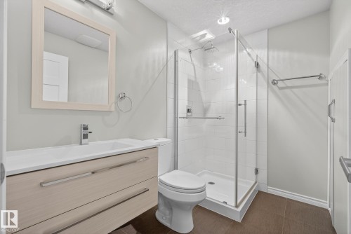 9714 87 Street, Edmonton, AB - Indoor Photo Showing Bathroom