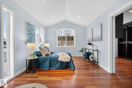 9714 87 Street, Edmonton, AB - Indoor