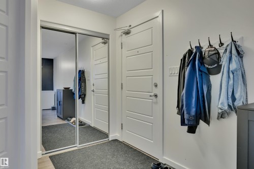 264 11517 Ellerslie Road, Edmonton, AB - Indoor