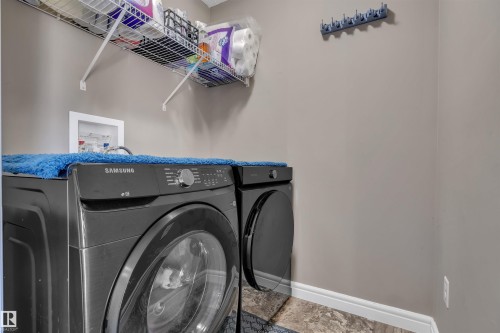 3131 14 Avenue, Edmonton, AB - Indoor Photo Showing Laundry Room