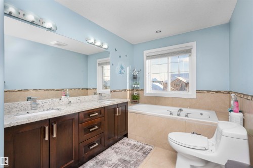 6014 60 Street, Beaumont, AB - Indoor Photo Showing Bathroom