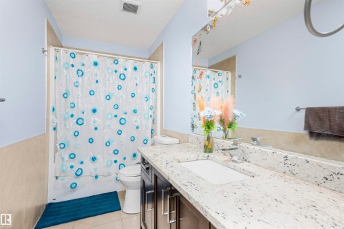 6014 60 Street, Beaumont, AB - Indoor Photo Showing Bathroom