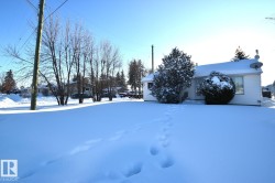 4903 49 Avenue  Vilna, AB T0A 2C0