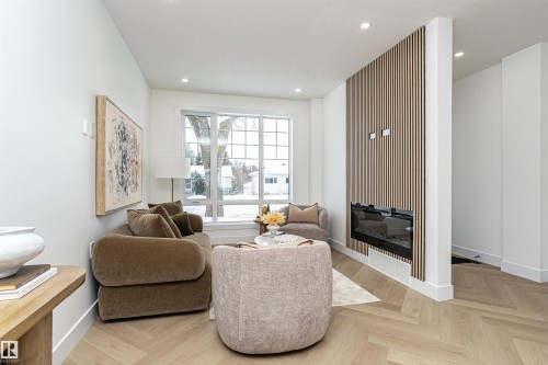 9622 86 Street, Edmonton, AB - Indoor Photo Showing Living Room With Fireplace