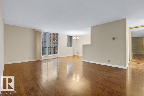 1012 11307 99 Avenue, Edmonton, AB - Indoor