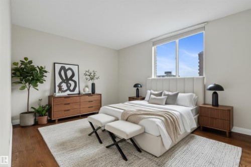 1012 11307 99 Avenue, Edmonton, AB - Indoor Photo Showing Bedroom